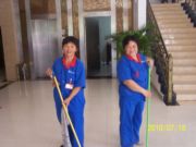 嵊州市一尘不染保洁 公司