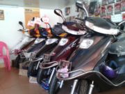 纵情电动摩托车·专卖店威振摩托车行