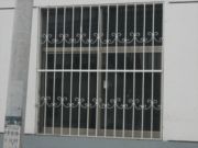 吴江黎里铁艺防盗窗，铁艺门制作。