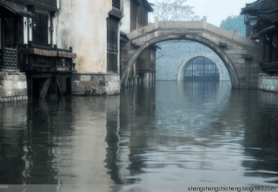 550_380gif 动态图 动图